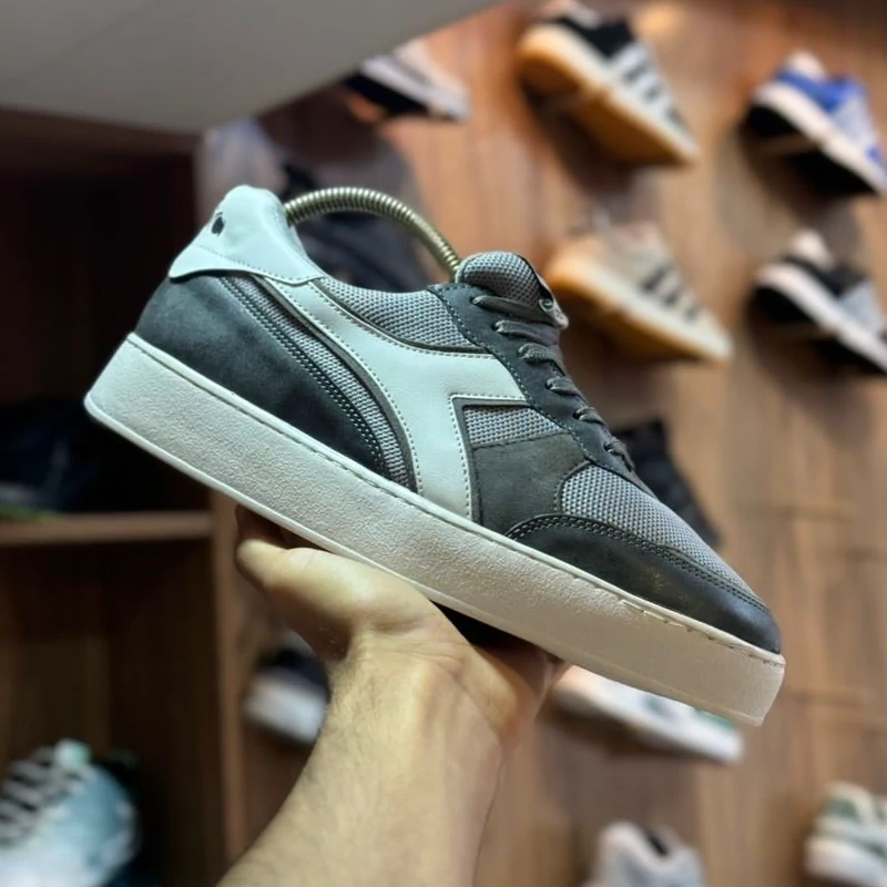 ونس دیادورا مردانه