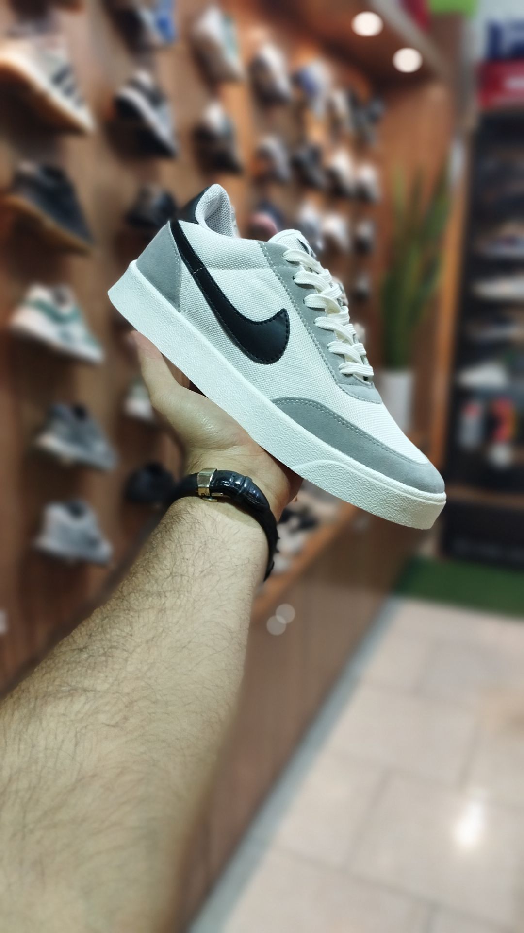 نایک اس بی مردانه